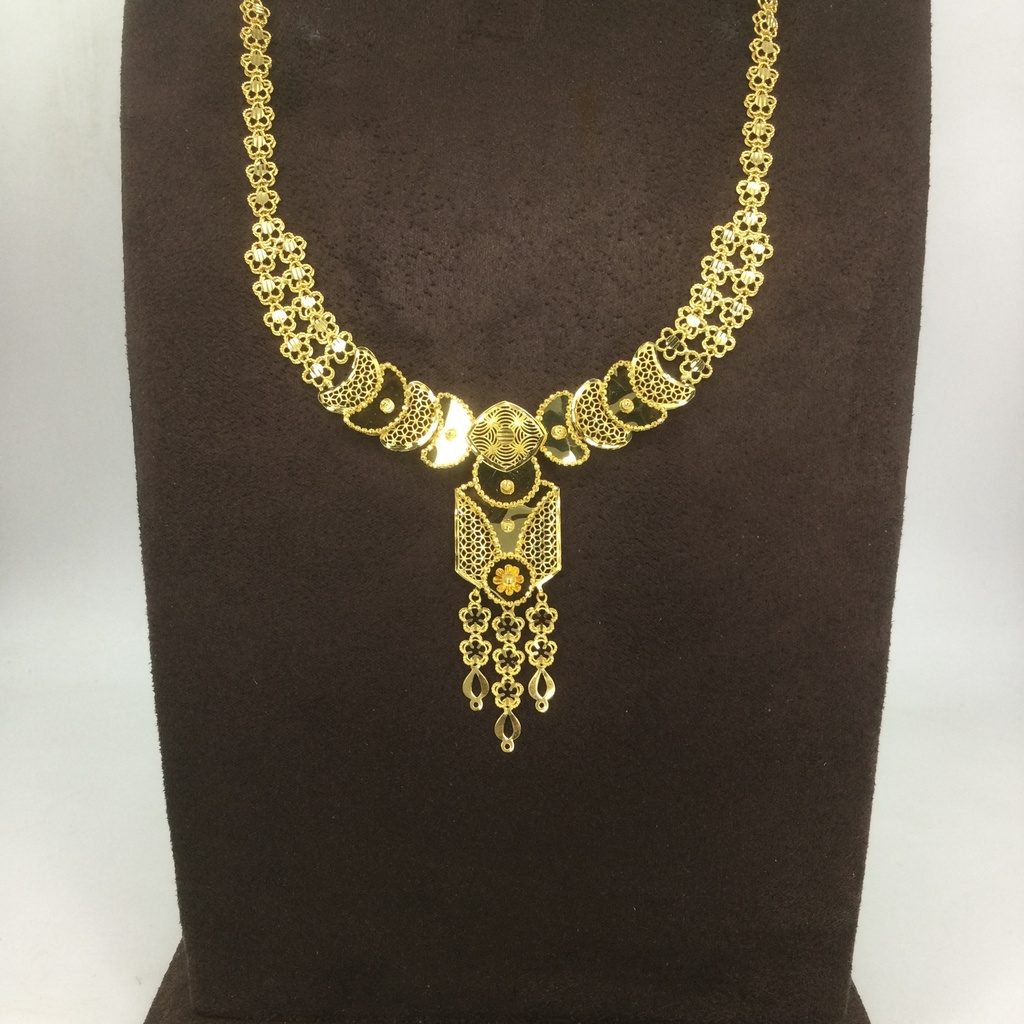 135087